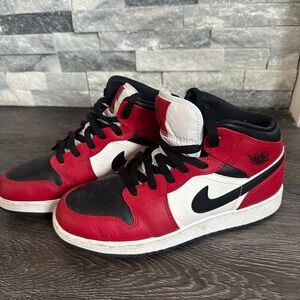Jordan Air 1, Big boys size 6.5, preowned